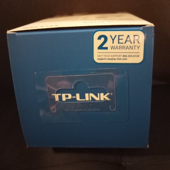 New in Box TP-LINK Smart Wi-Fi Plug, Model HS100(US) - Picture 5 of 6